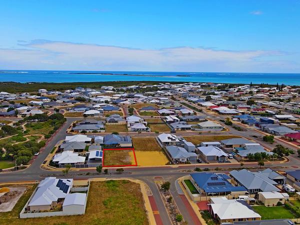 10 Meelup Drive, Jurien Bay