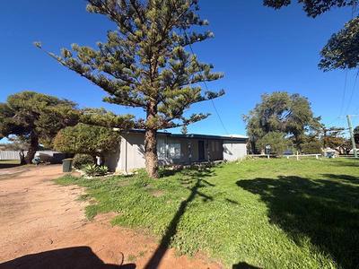 19 Seville Street, Cervantes