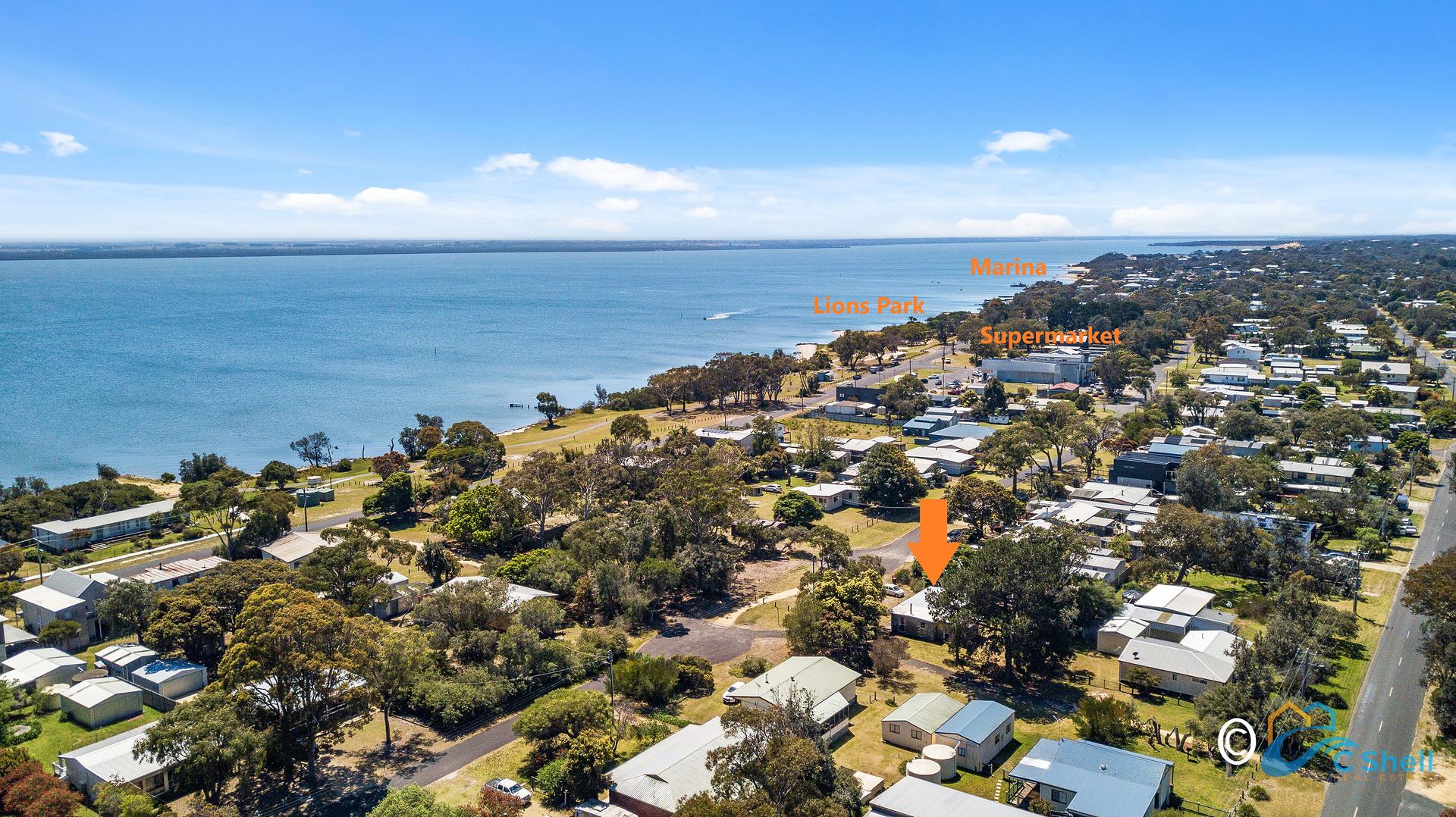 22 Campbell Street Loch Sport, VIC, Loch Sport - Thumbnail 2