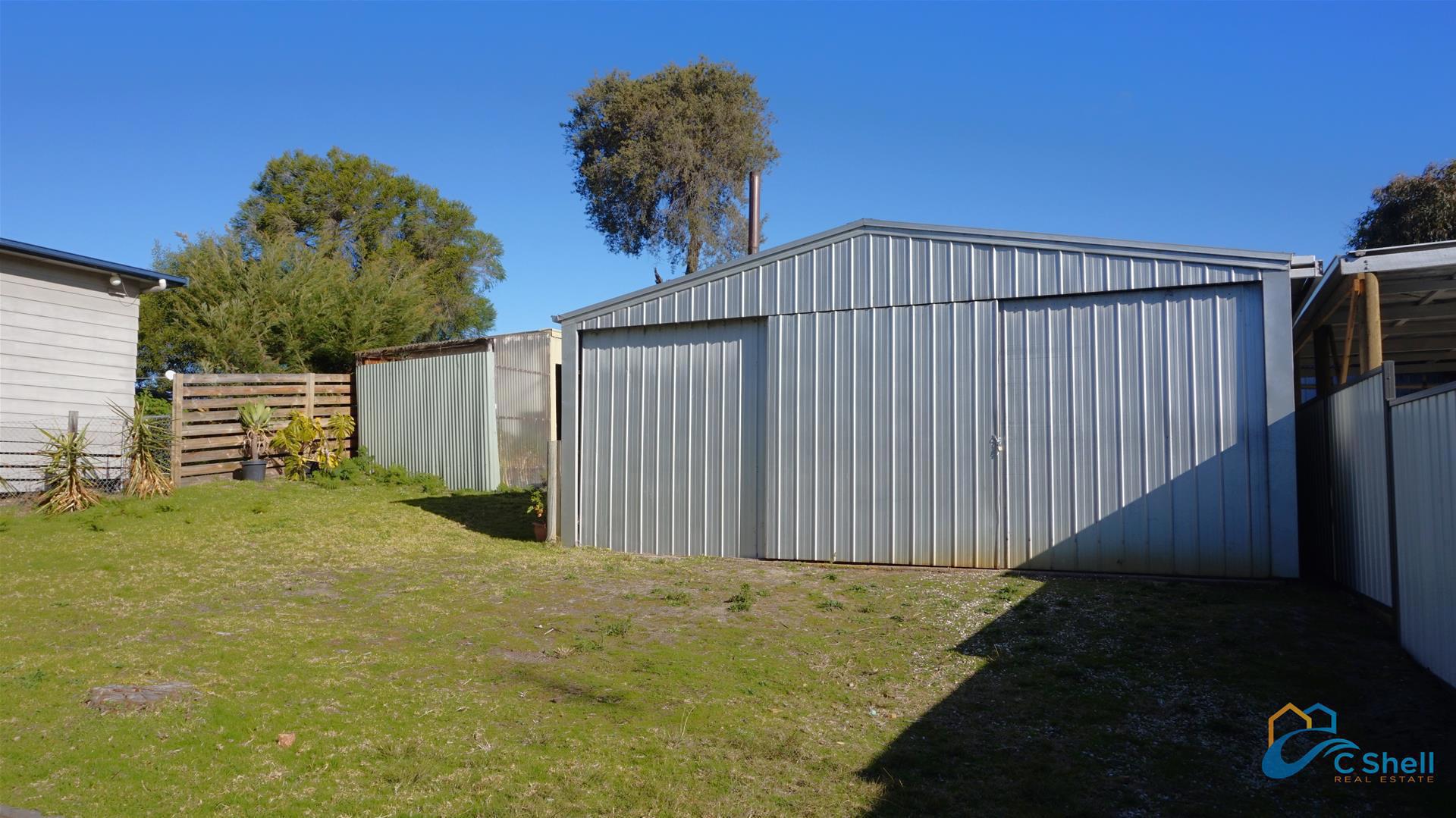 18 Goodlett Avenue Loch Sport, VIC, Loch Sport - Thumbnail 6