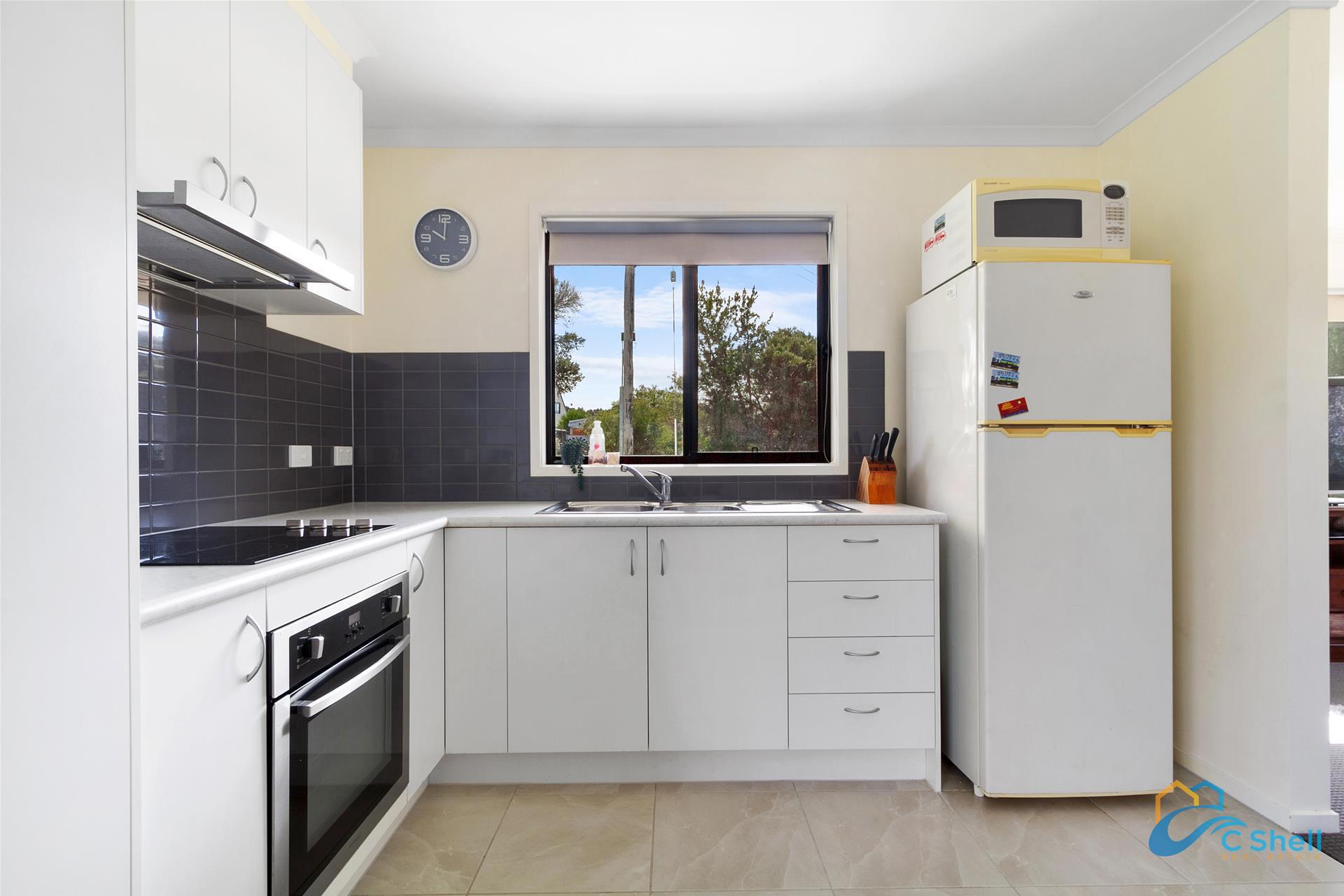 4 Bellbird Street Loch Sport, VIC, Loch Sport - Thumbnail 5