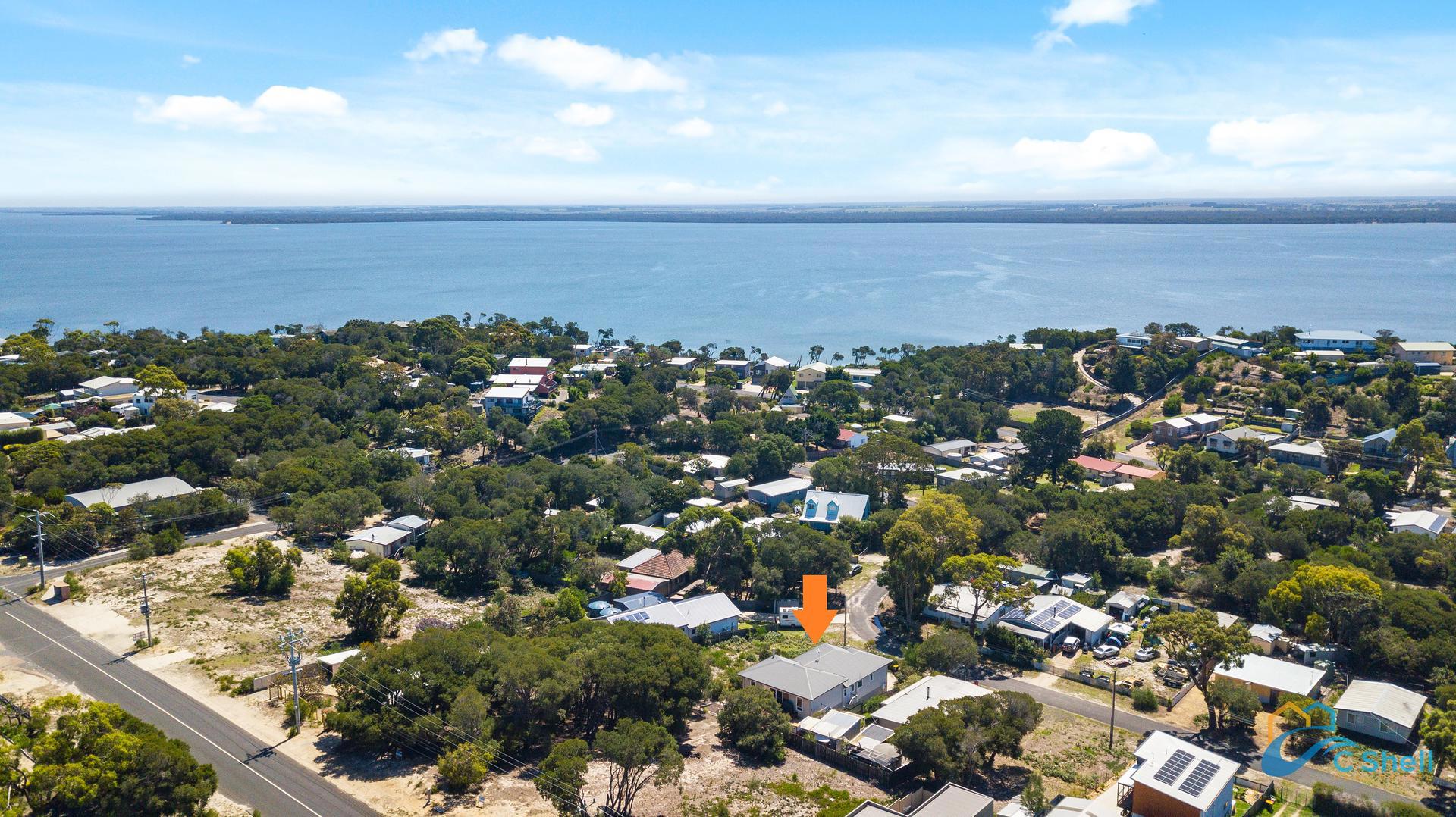 22 Central Avenue Loch Sport, VIC, Loch Sport - Thumbnail 3