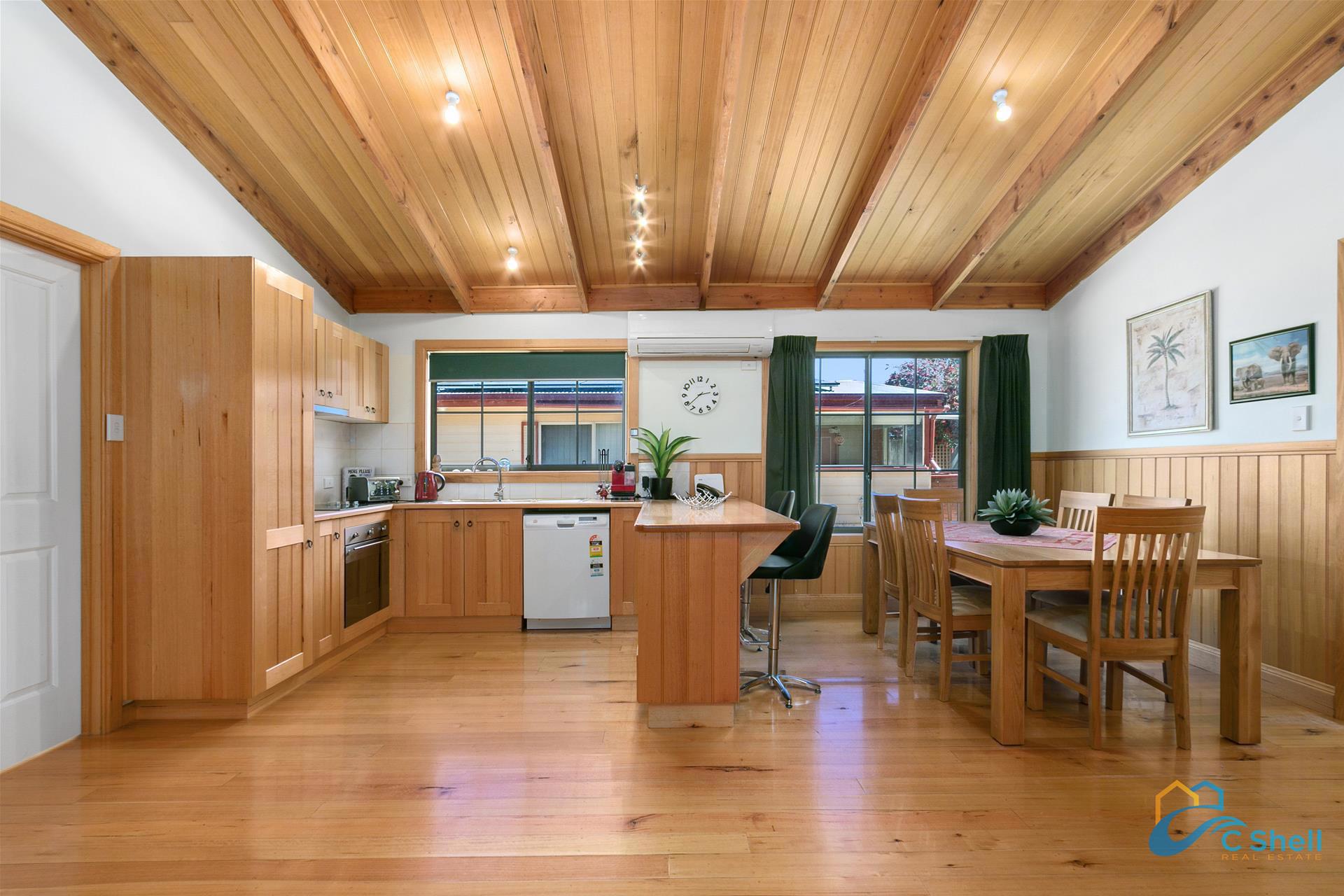 26 Wilhelm Street Loch Sport, VIC, Loch Sport - Thumbnail 8
