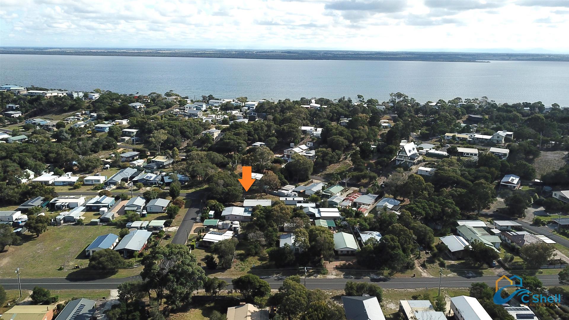 8 Reserve Avenue Loch Sport, VIC, Loch Sport - Thumbnail 8