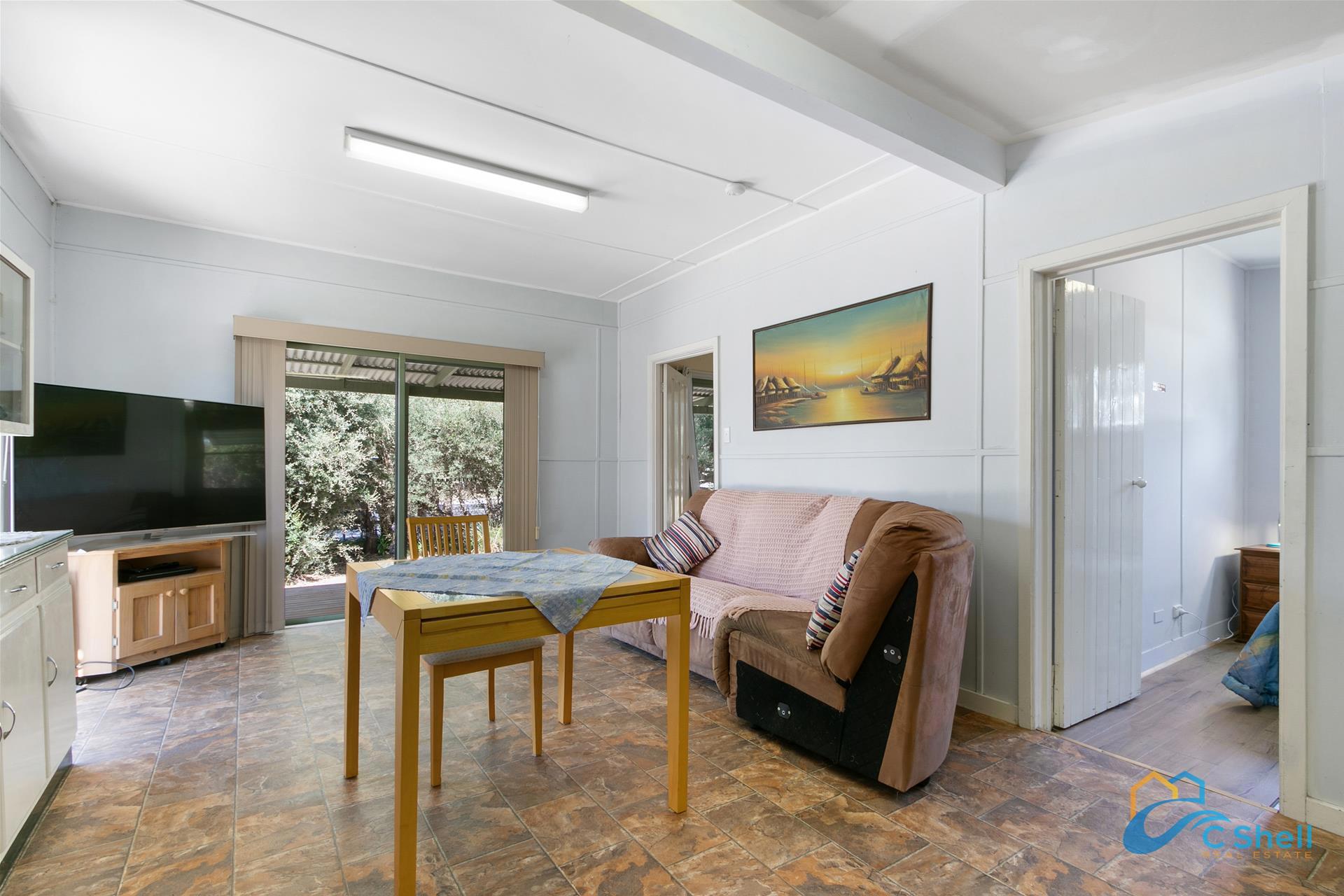 14 Cliff Street Loch Sport, VIC, Loch Sport - Thumbnail 4