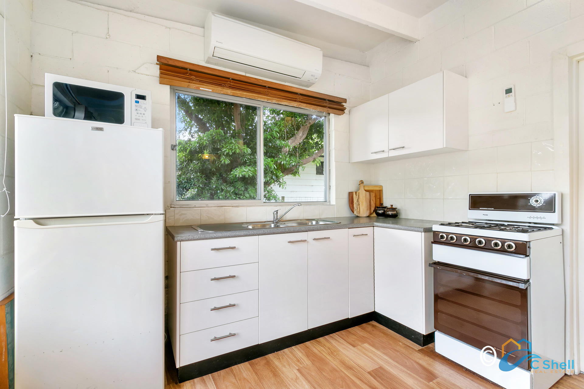 22 Campbell Street Loch Sport, VIC, Loch Sport - Thumbnail 8