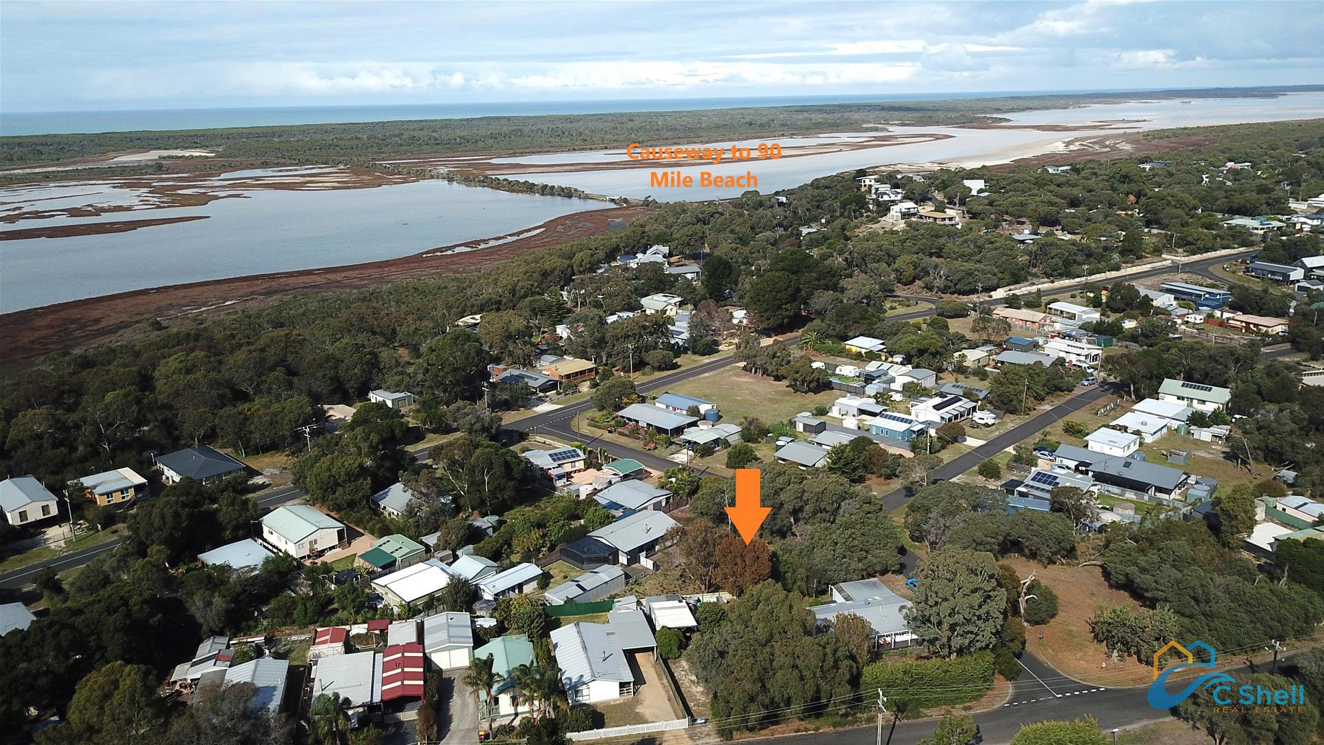 8 Reserve Avenue Loch Sport, VIC, Loch Sport - Thumbnail 3