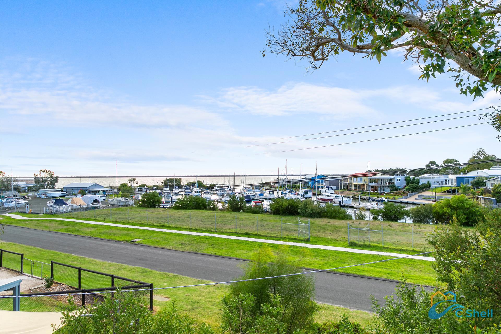 18 Holmes Street Loch Sport, VIC, Loch Sport - Thumbnail 2