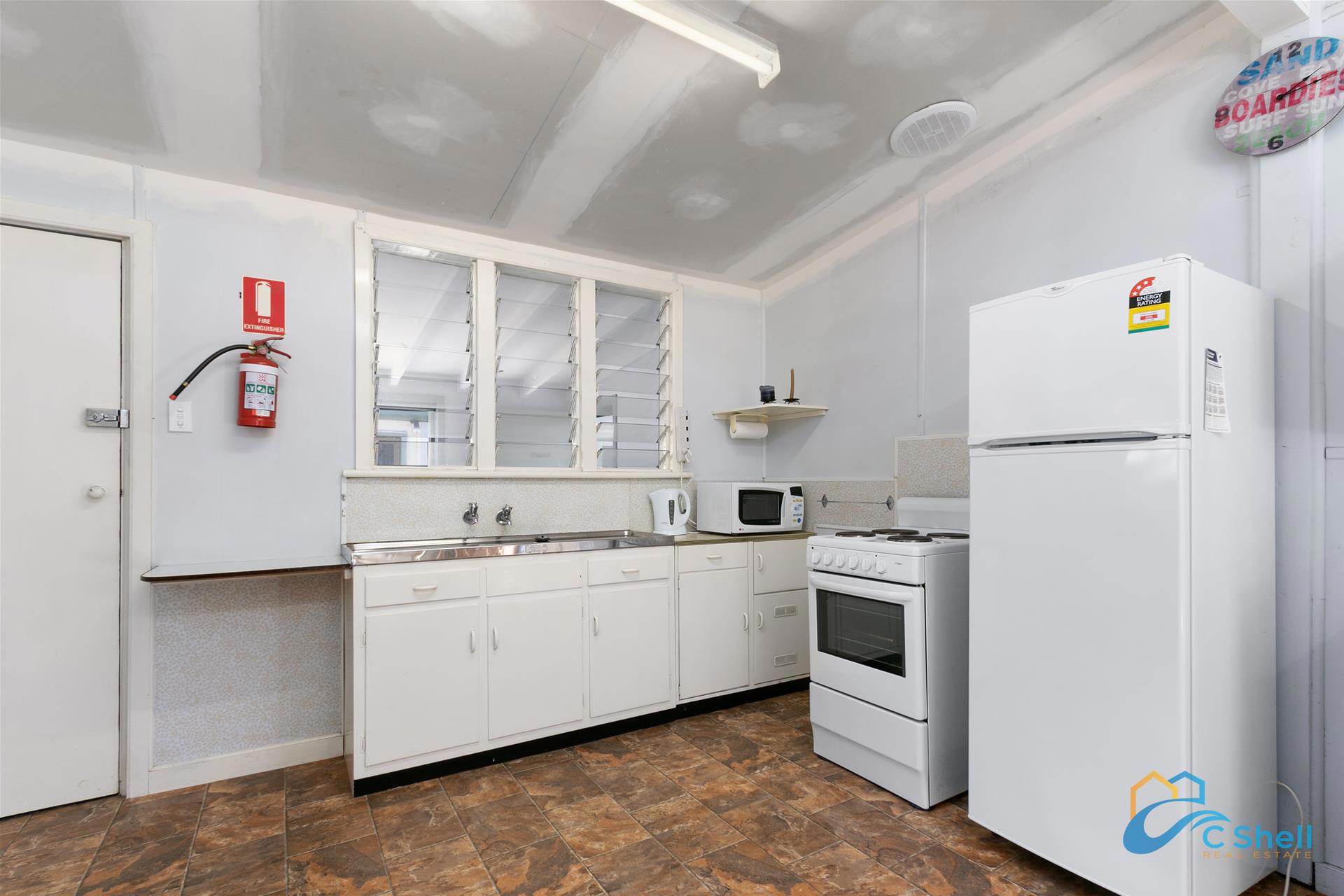 14 Cliff Street Loch Sport, VIC, Loch Sport - Thumbnail 5
