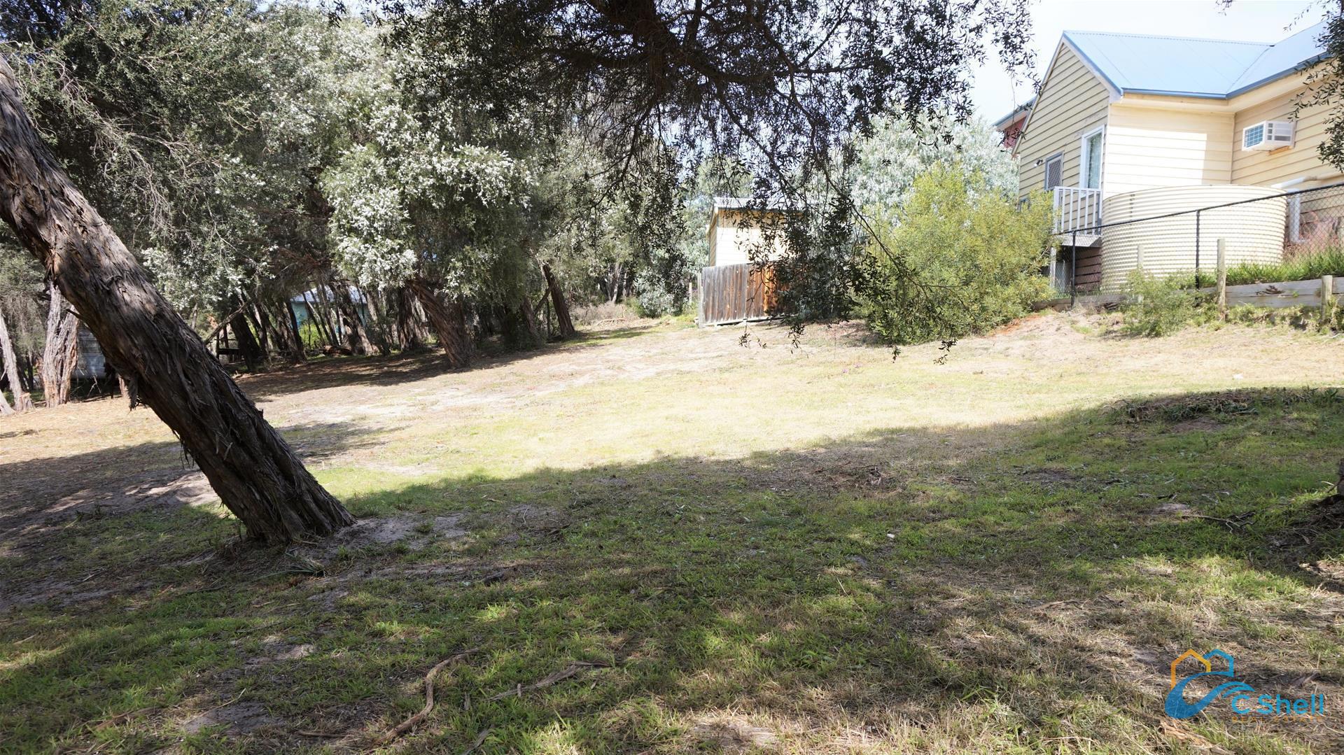 214 National Park Road Loch Sport, VIC, Loch Sport - Thumbnail 4