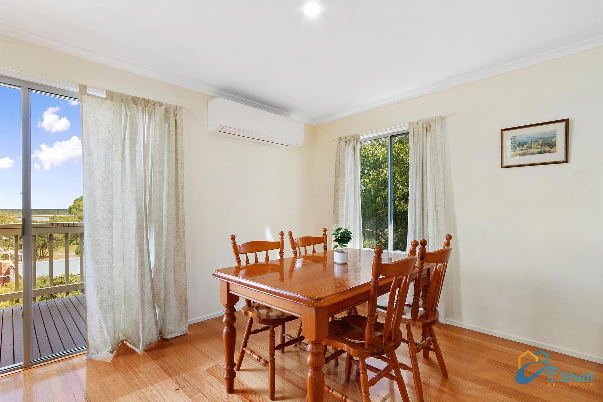 52 Goodlett Avenue Loch Sport, VIC, Loch Sport - Thumbnail 7