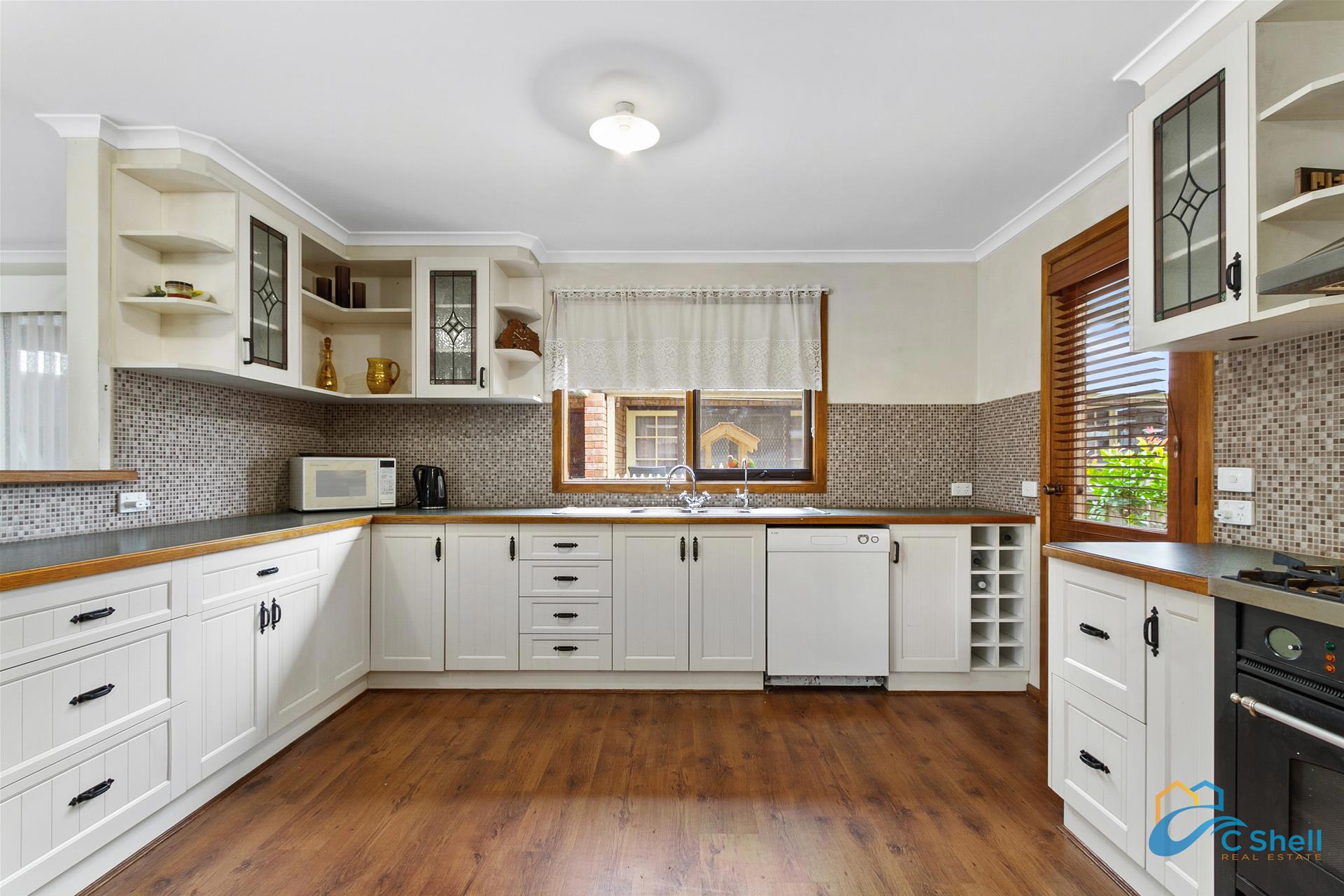 26 Cliff Street Loch Sport, VIC, Loch Sport - Thumbnail 5