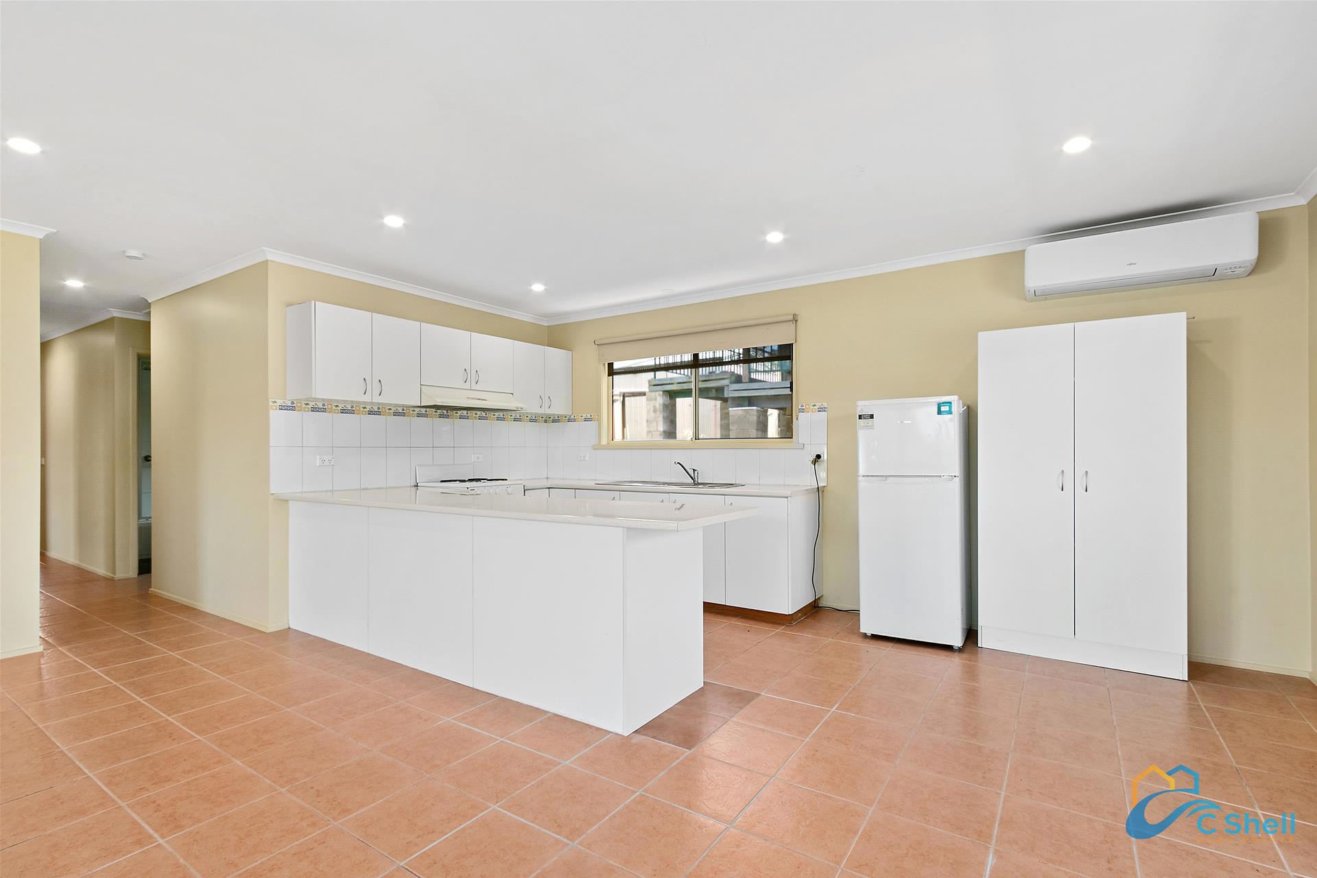 81 Goodlett Avenue Loch Sport, VIC, Loch Sport - Thumbnail 8