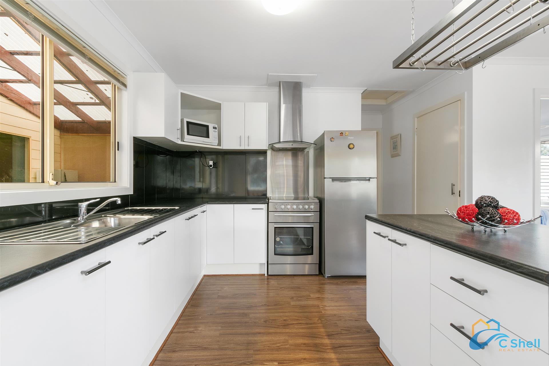 16 Geofrey Avenue Loch Sport, VIC, Loch Sport - Thumbnail 5