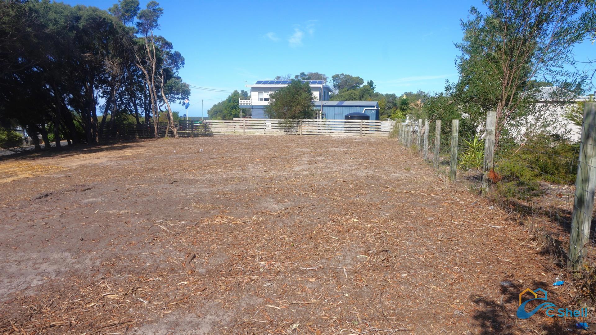 208 National Park Road Loch Sport, VIC, Loch Sport - Thumbnail 4