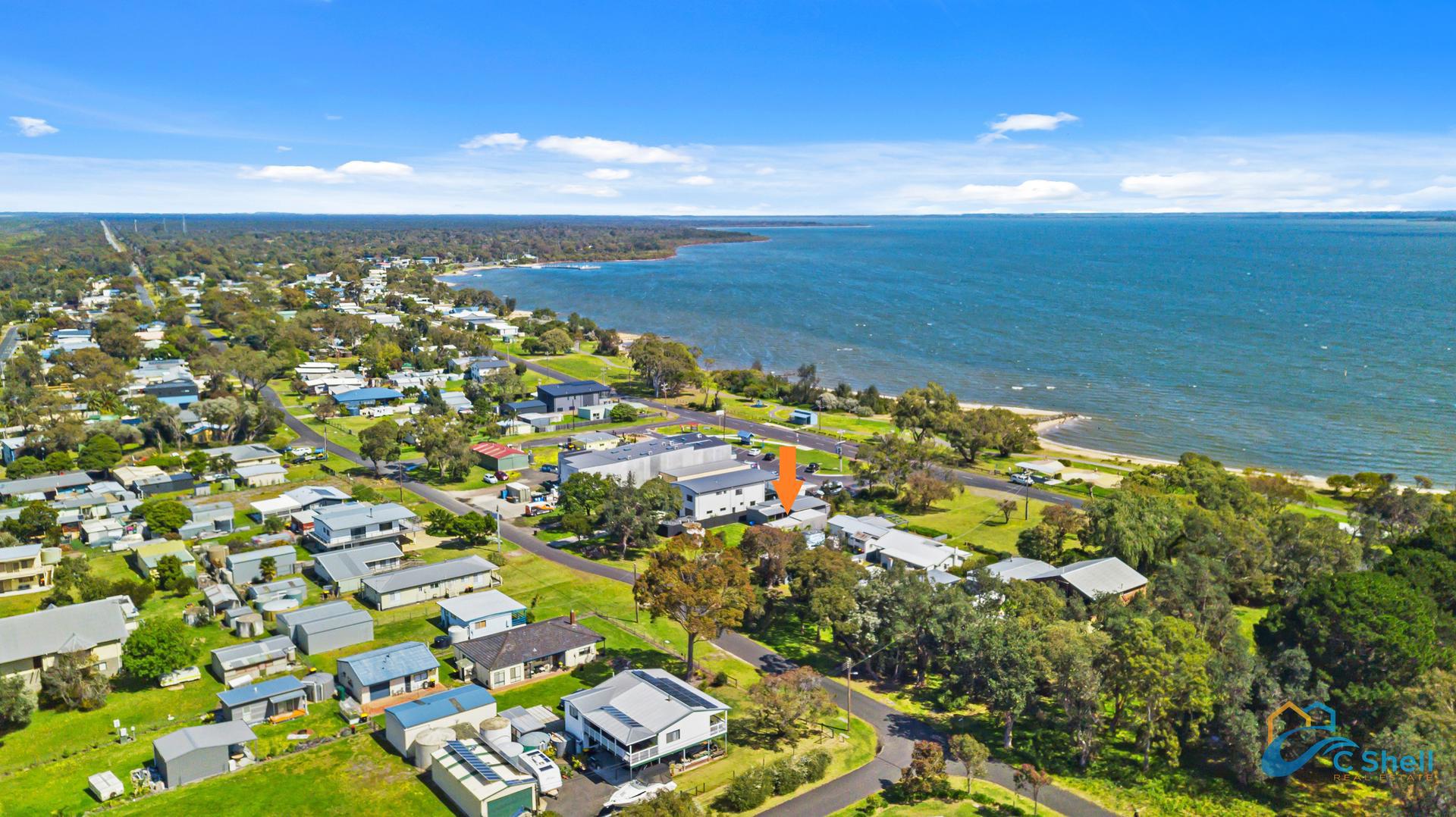 58 Lake Street Loch Sport, VIC, Loch Sport - Thumbnail 2