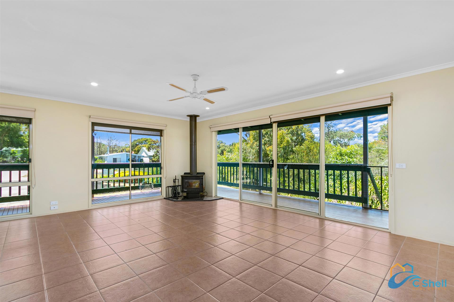 81 Goodlett Avenue Loch Sport, VIC, Loch Sport - Thumbnail 5