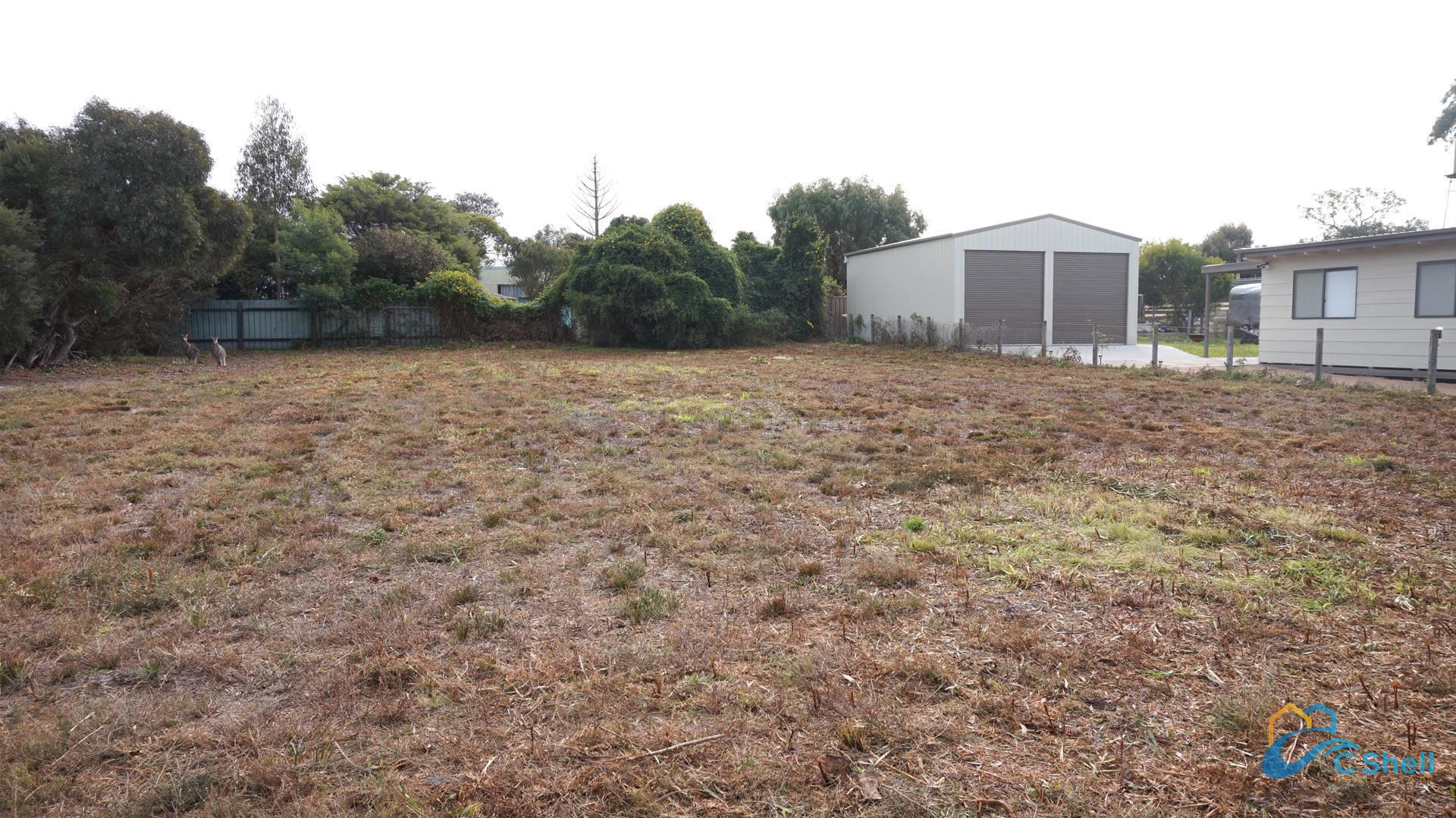 13 Carroll Street Loch Sport, VIC, Loch Sport - Thumbnail 3