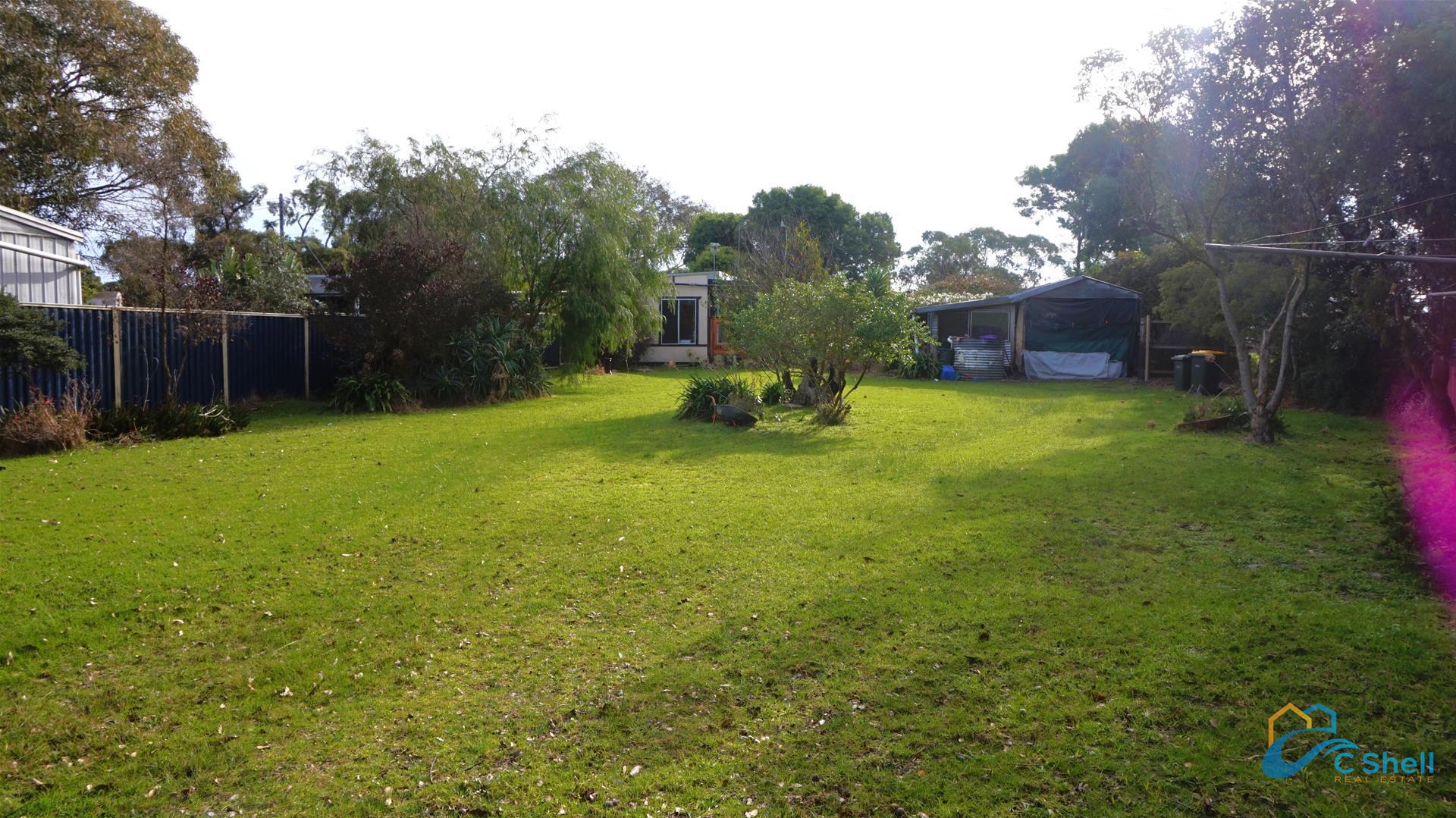 37 Centre Road Loch Sport, VIC, Loch Sport - Thumbnail 7