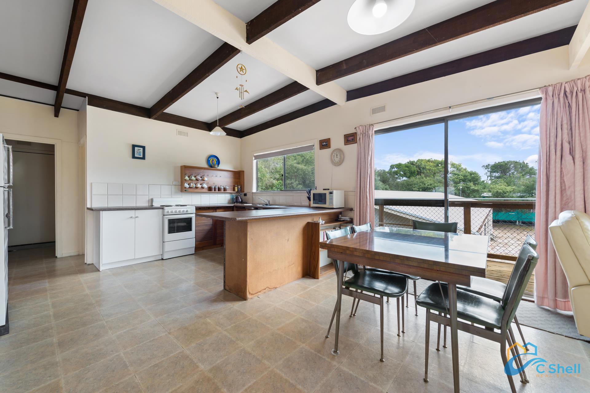 13 Cove Street Loch Sport, VIC, Loch Sport - Thumbnail 7