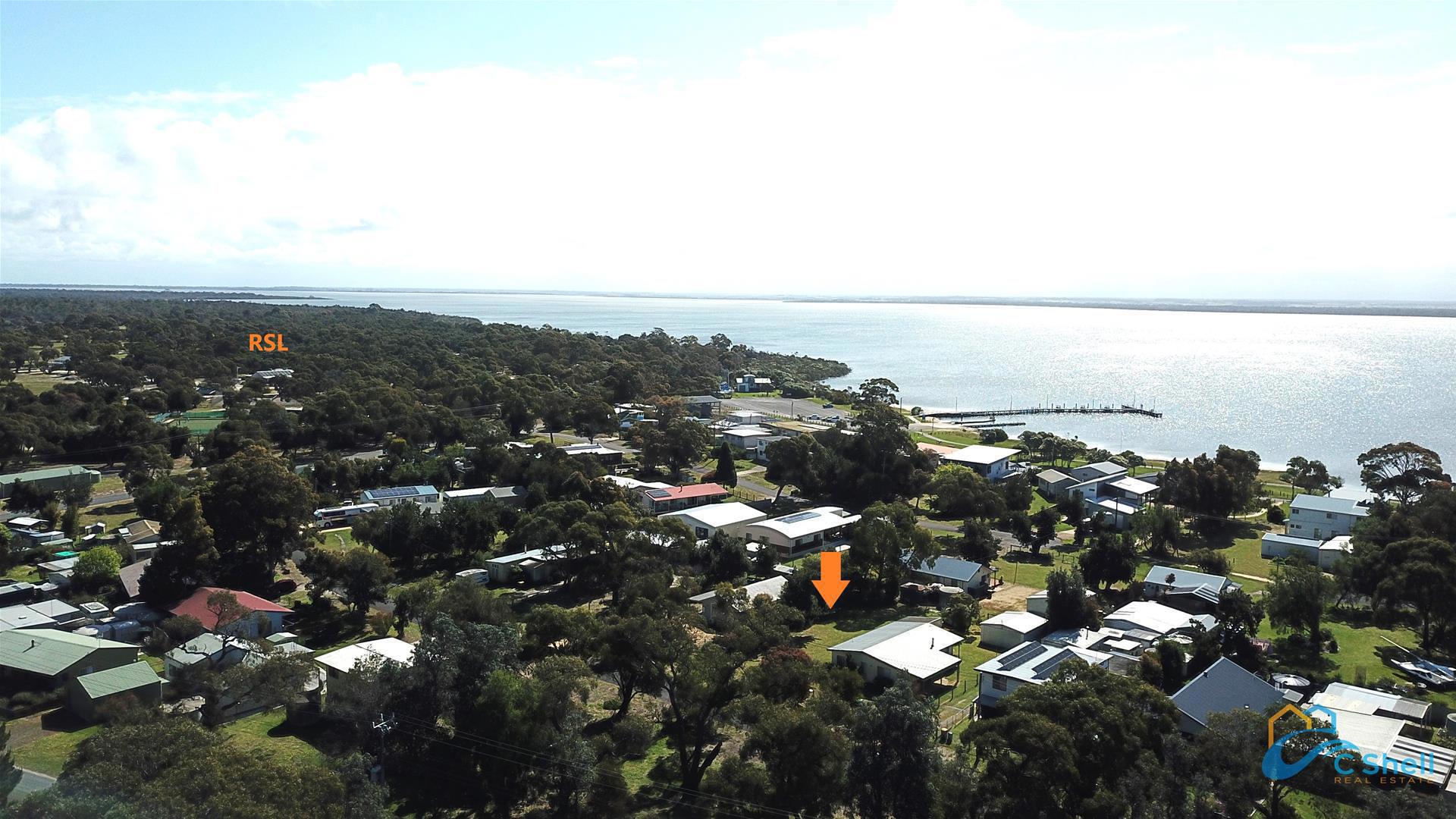 21 Caldwell Street Loch Sport, VIC, Loch Sport - Thumbnail 7