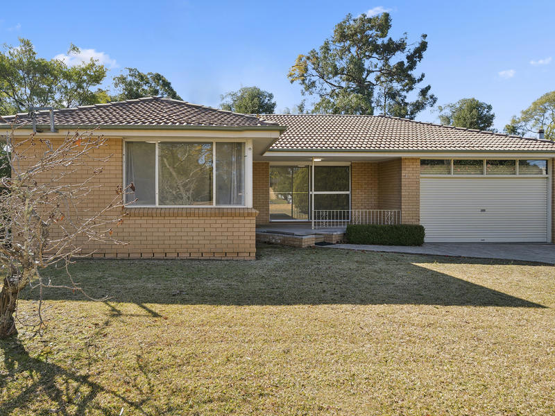 64 Ellison Road, Springwood NSW, Springwood - Thumbnail 3